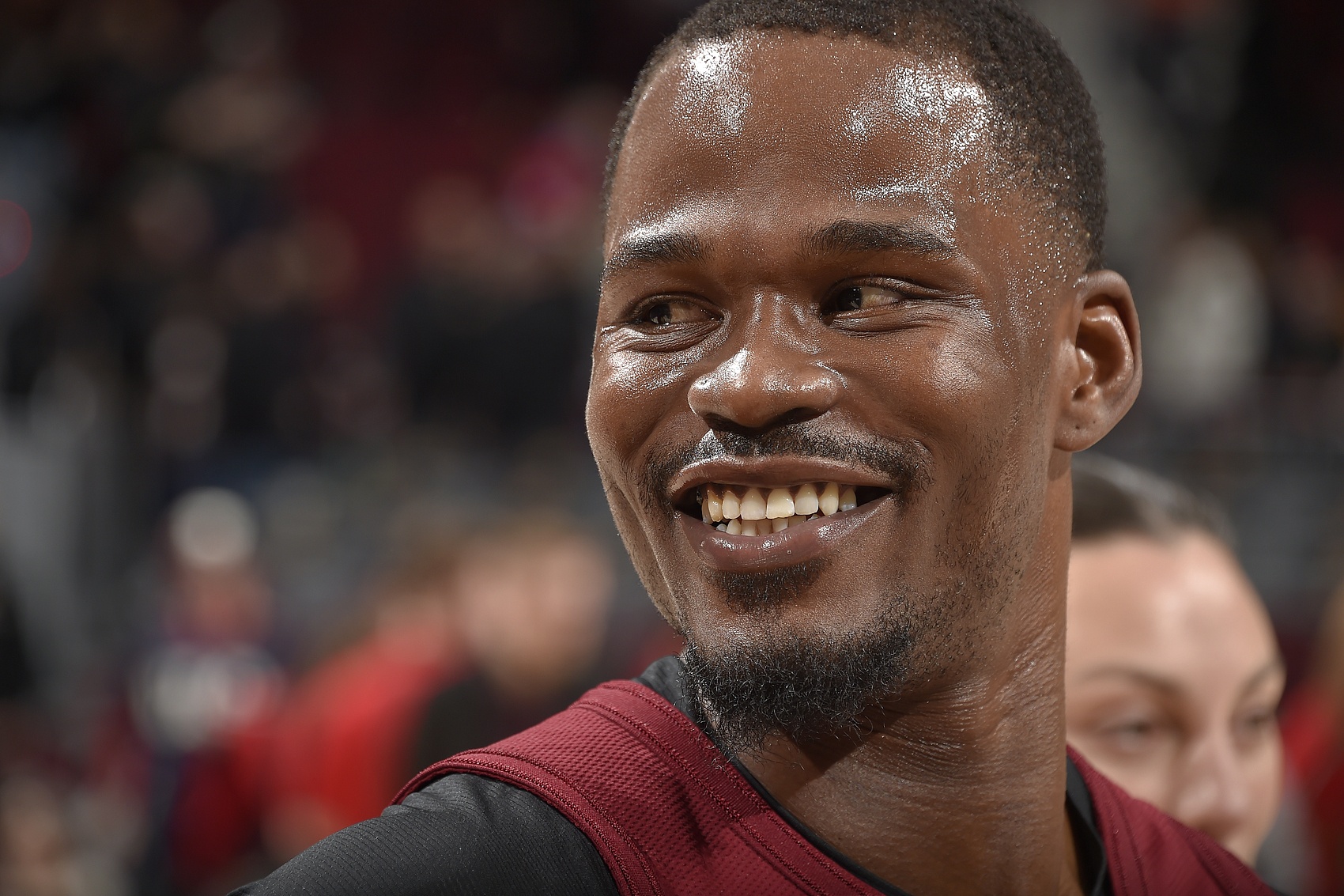 活塞以一年部分保障合同签下贾旺特-格林 保障部分为92.5万美元