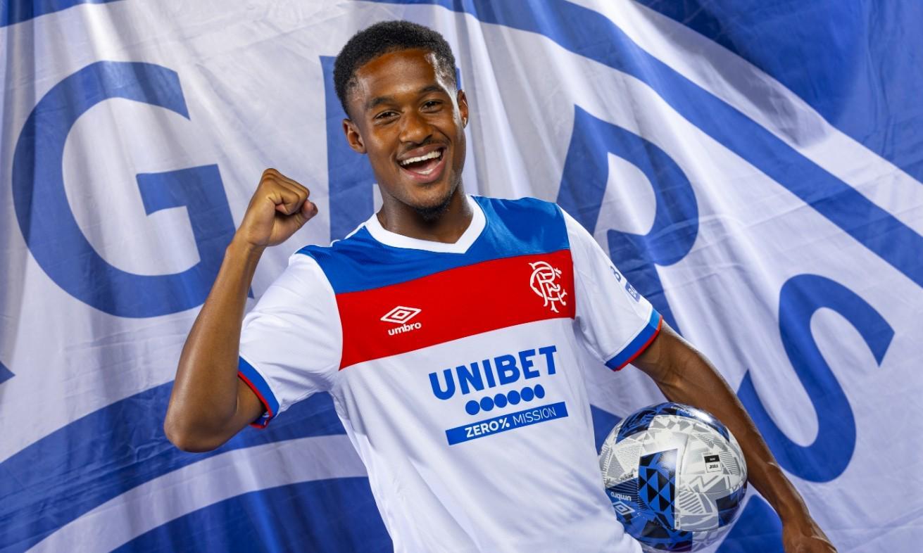 官方:布伦特福德19岁后卫梅霍马租借加盟流浪者